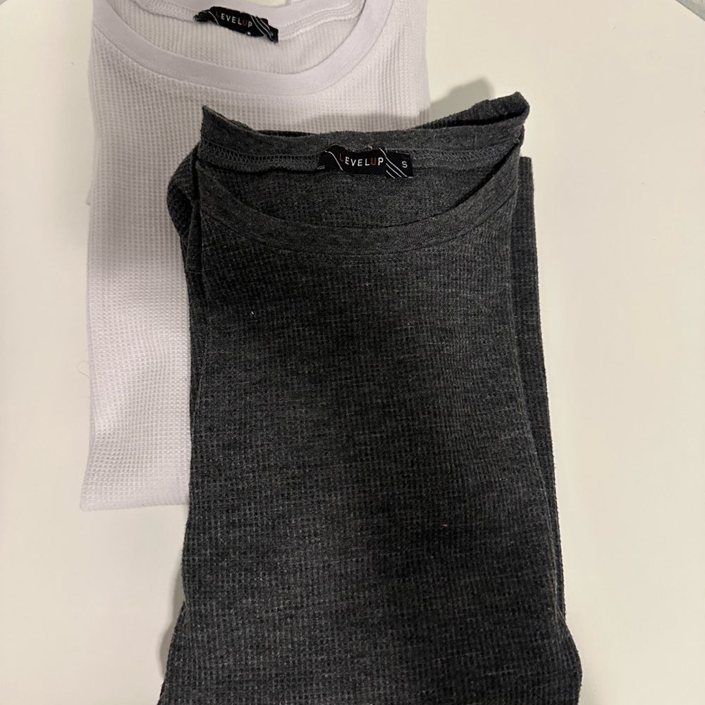 Women Grey thermal shirt size small